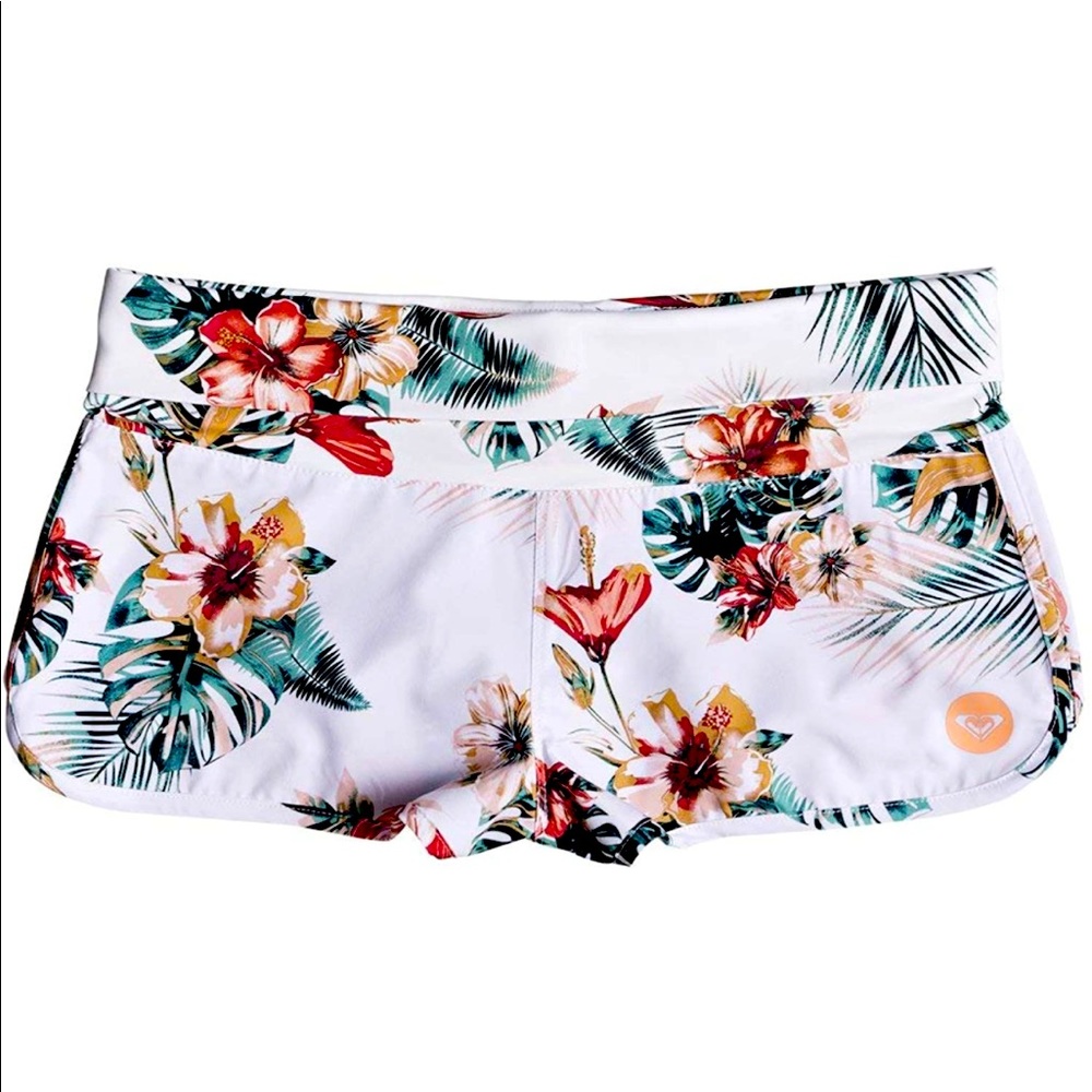 XL Roxy Endless Summer Floral Board-shorts in white!